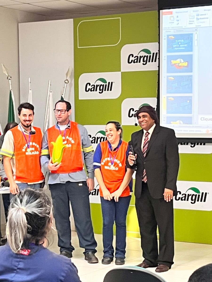 Show de TEATRO Segurança e diversão na SIPAT